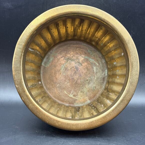 Vtg Hollywood Regency Brass Planter Fluted Gadrooned Round Cachepot Bowl - Picture 2 of 5